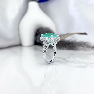 انگشتر طرح جواهری نقره زنانه