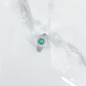 انگشتر نقره زمرد زنانه دایره