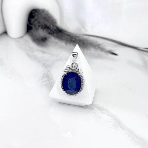 مدال آویز نقره زنانه یاقوت