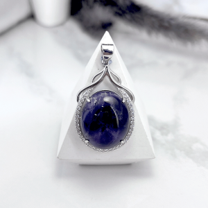 مدال ایتالیایی نقره زنانه سنگ آمیتیس