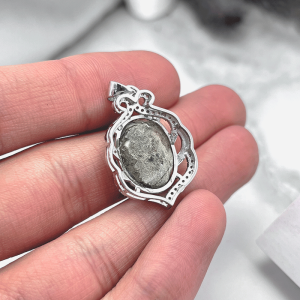 پشت سنگ فیروزه نیشابور