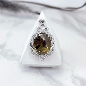 مدال نقره زنانه ایتالیایی الکساندریت