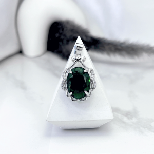 مدال نقره رنگ سبز شیشه