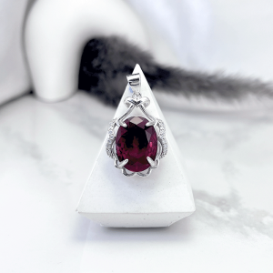 مدال نقره طرح جواهری زنانه شیشه