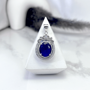 مدال آویز نقره کریستال آبی