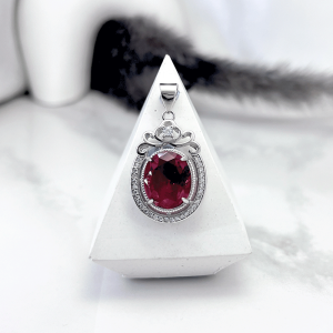 مدال نقره کریستال قرمز