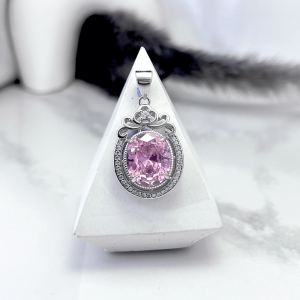 مدال نقره کریستال صورتی