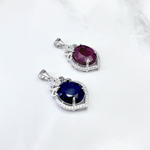 تنوع رنگ مدال نقره زنانه ابی و قرمز