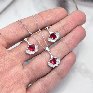 نیم ست جواهری کریستال قرمز