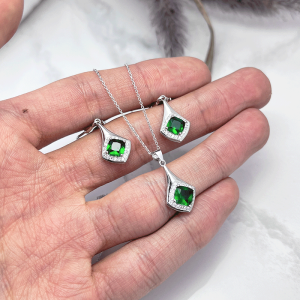 نیم ست نقره زنانه مدل کریستال سبز