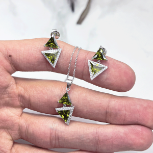 نیم ست نقره مثل سبز طرح الکساندریت