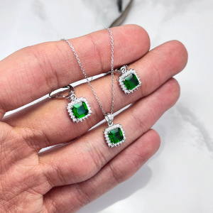 نیم ست نقره سبز طرح زمرد