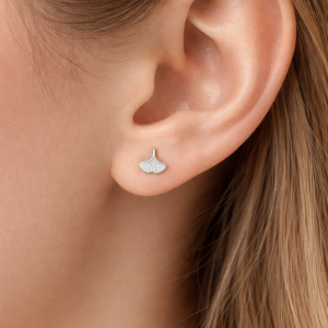 گوشواره صدف