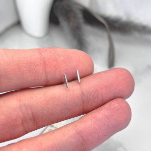 گوشواره مینیمال میله