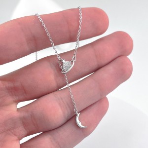 گردنبند زنانه نقره مدل ماه آویز