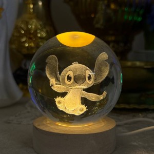 چراغ خواب طرح گوی کریستال مدل استیچ