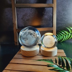 چراغ خواب گوی کریستالی طرح ماه