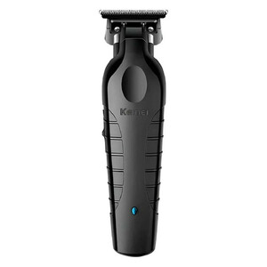 ماشین اصلاح موی صورت کیمی مدل KM-2299 با تیغه کربن استیل، باتری 1200 میلی‌آمپر ساعت، شارژ سریع 3 ساعته با USB Type-C، طراحی ارگونومیک و 3 شانه تنظیم طول مو