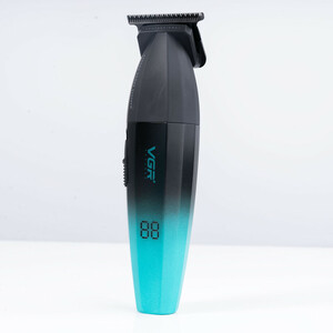 ماشین اصلاح موی سر و صورت وی جی آر مدل V-906 با تیغه سرامیکی پوشش DLC، موتور 9000 دور در دقیقه، باتری 2000 میلی‌آمپر ساعت با 240 دقیقه عمر شارژ، صفحه نمایش LED، طراحی ارگونومیک و مقاوم، قابلیت صفرزن، خط زن و حجم زن