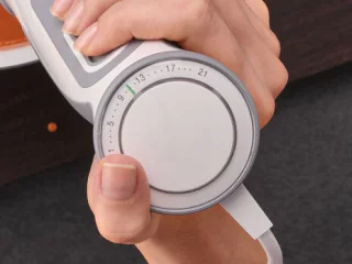 گوشت کوب برقی براون مدل MQ5200