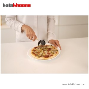 پیتزا و سبزی بر باریکو