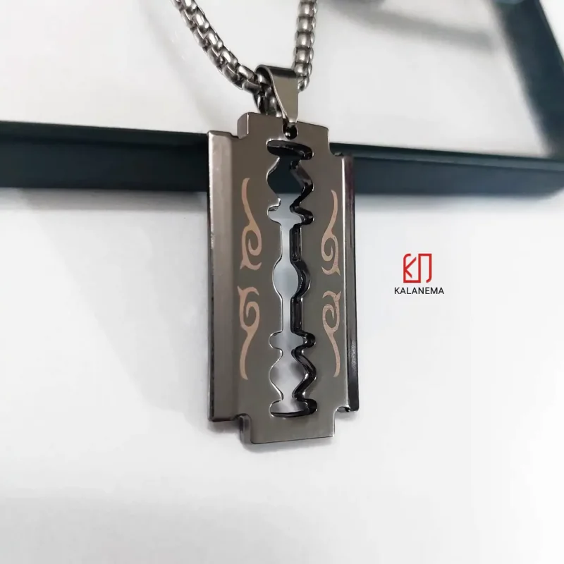 گردنبند طرح تیغ