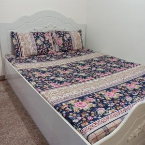 ملحفه و روانداز گلدار