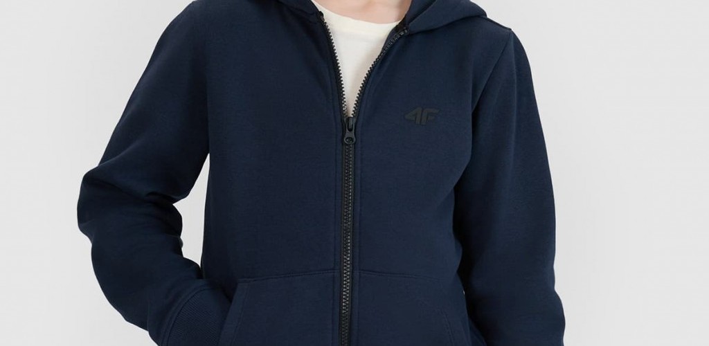 فروش عمده پوشاک بچگانه: راهنمای کامل برای خرید اقتصادی و باکیفیت