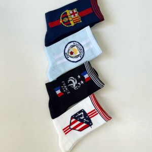 جوراب ساق‌بلند پسرانه