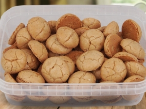 شیرینی گردویی ۳۰۰گرمی