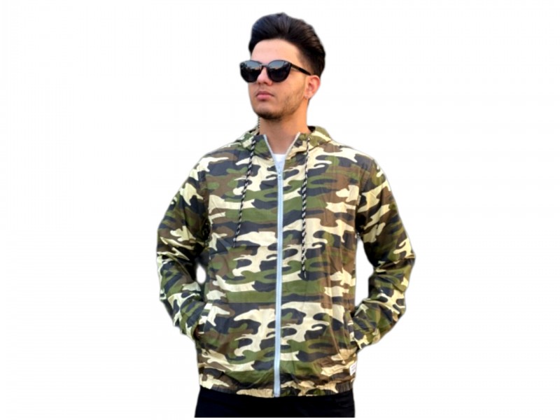 سویشرت بادگیر کوهنوردی   مارک برشکا BERSHKA