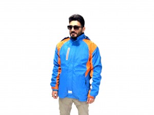 کاپشن دوپوش کوهنوردی و اسکی