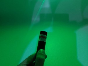 لیزر پوینتر سبز  مدل  Green Laser Pointer 303