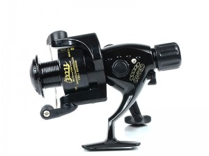 چرخ ماهیگیری کبرا cb 240