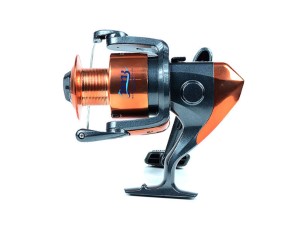 چرخ ماهیگیری مدل LONG ISLAND 6000 مناسب ماهی سنگین وزن