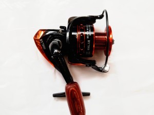 چرخ ماهیگیری آلبااستار  مدل  ALBASTAR  BY7000