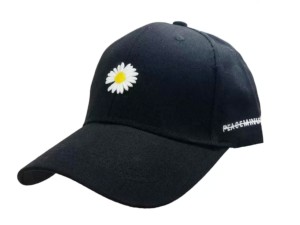 کلاه آفتابی زنانه اسپرت طرح گل بابونه گلدوزی