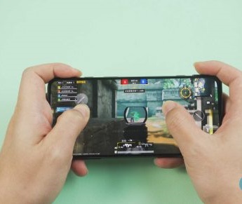 آیا گوشی Black Shark 5 انتخاب خوبیه برای بازی کردن؟