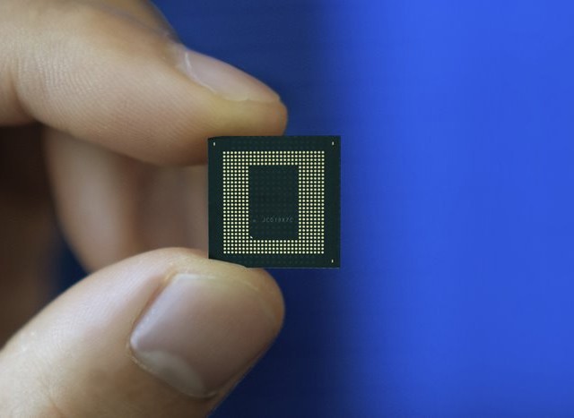 پردازنده Snapdragon 8 Gen 2 با فرکانس کمتر از حد انتظار در شیائومی ۱۳ پرو دیده شد