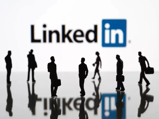 چگونه در لینکدین کار پیدا کنیم؟ گرفتن پیشنهاد کاری linkedin