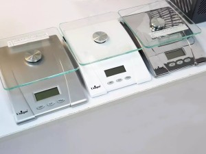 ترازو دیجیتال آشپزخانه یونیک مدل 6506