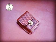 کیف سیگار قالب گیری شده