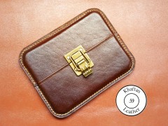 کیف سیگار چرم طبیعی ظرفیت هشت نخ دارای قفل