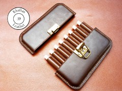 کیف سیگار چرم طبیعی ظرفیت هشت نخ دارای قفل مهماتی
