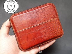 کیف سیگار چرم طبیعی ظرفیت هشت نخ طرح دار به همراه فندک