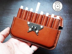 کیف سیگار ظرفیت هشت نخ دارای قفل پروانه ای