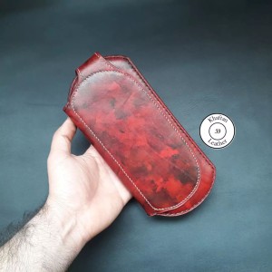 کیف دستی ساخته شده از چرم طبیعی گاوی