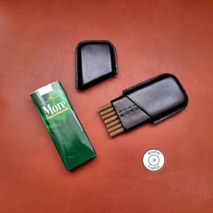 کیف سیگار ظرفیت شش نخ مناسب سیگار مور بلند