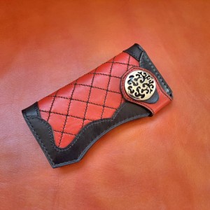 کیف مدارک ساخته شده از چرم گاوی