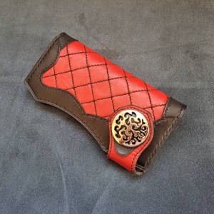 کیف مدارک ساخته شده از چرم گاوی